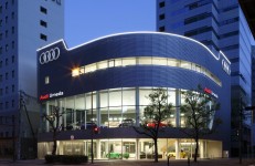 Audi Umeda Exterior_2