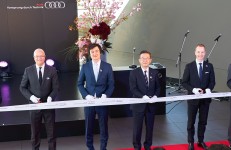 Audi Umeda Opening_1