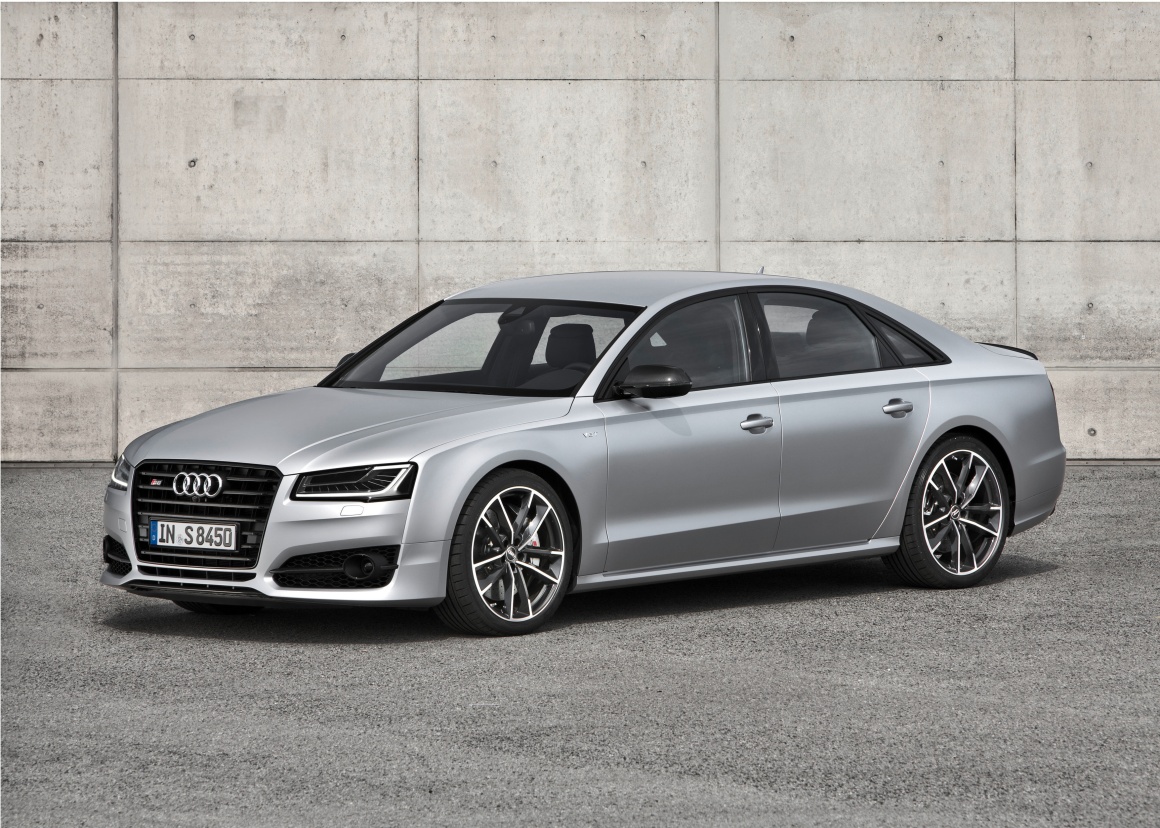 Audi S8 plus —Tokyo Motor Show 2015／参考出展車 —