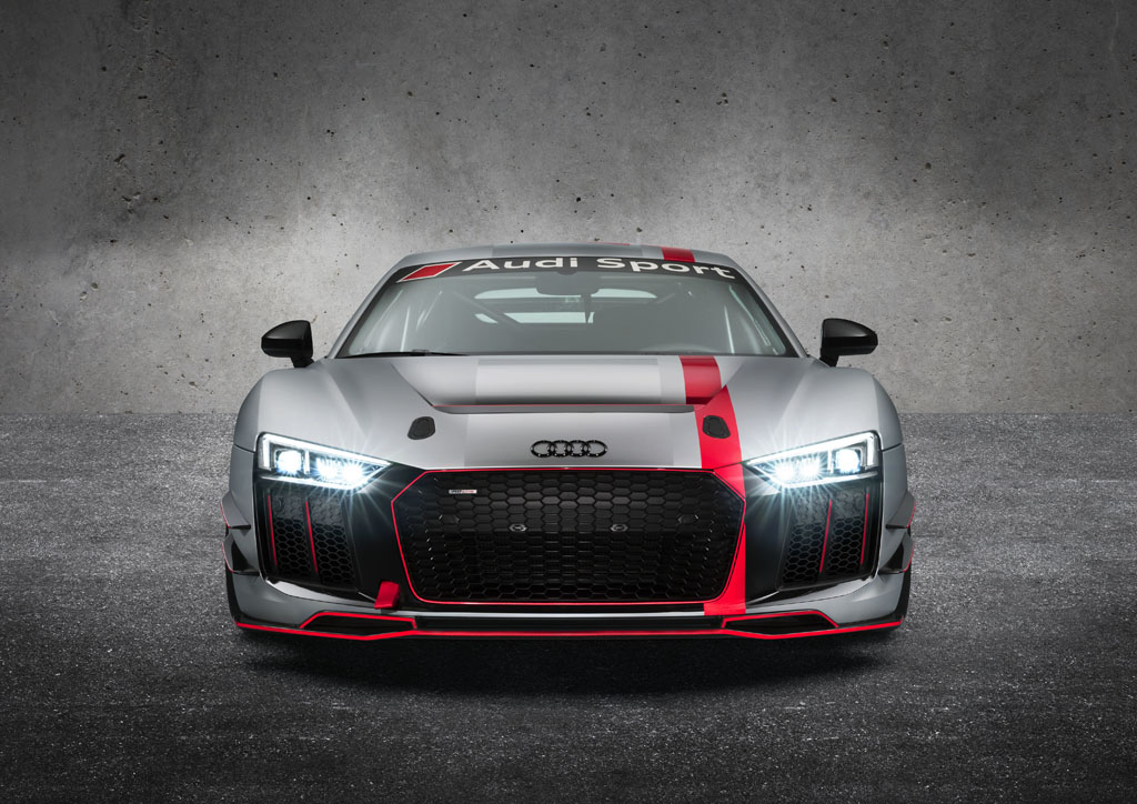 Audi R8 LMS GT4をワールドプレミア： Audi Sportカスタマーレーシング、さらなる成長へ