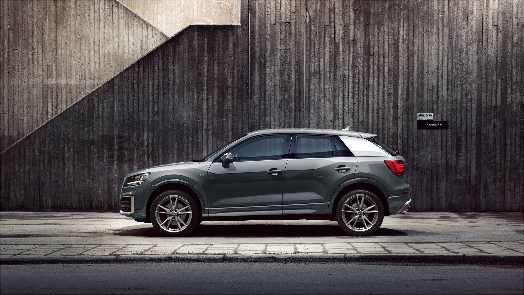 Q2発売を記念した導入限定モデル Audi Q2 1st edition