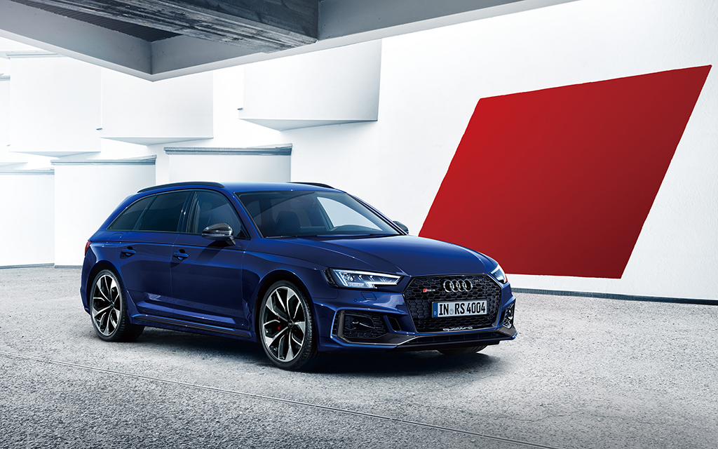 新型 Audi RS 4 Avant を発売 