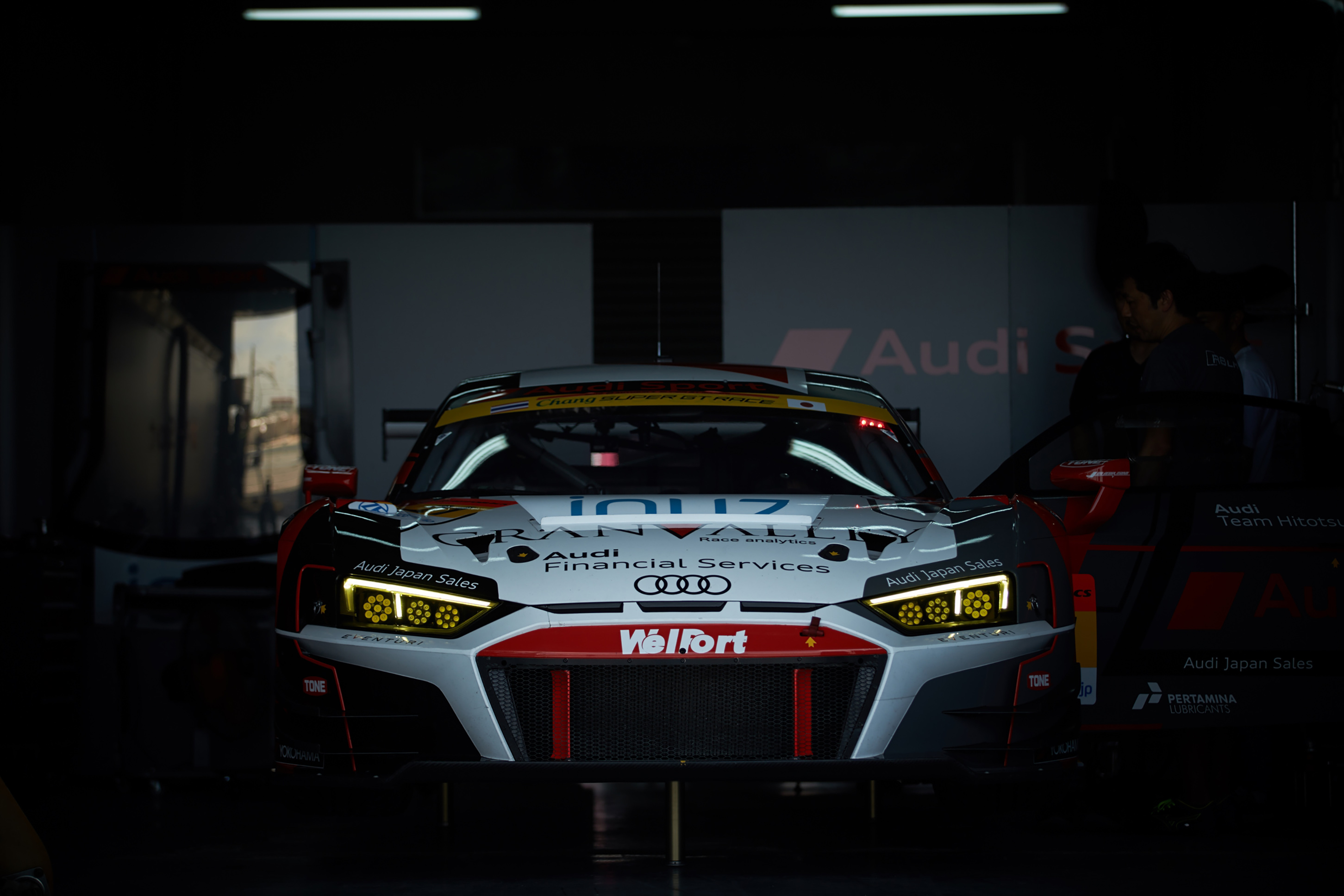 SUPER GT第4戦タイ大会、Audi R8 LMSが13位完走 | Audi Japan Press 