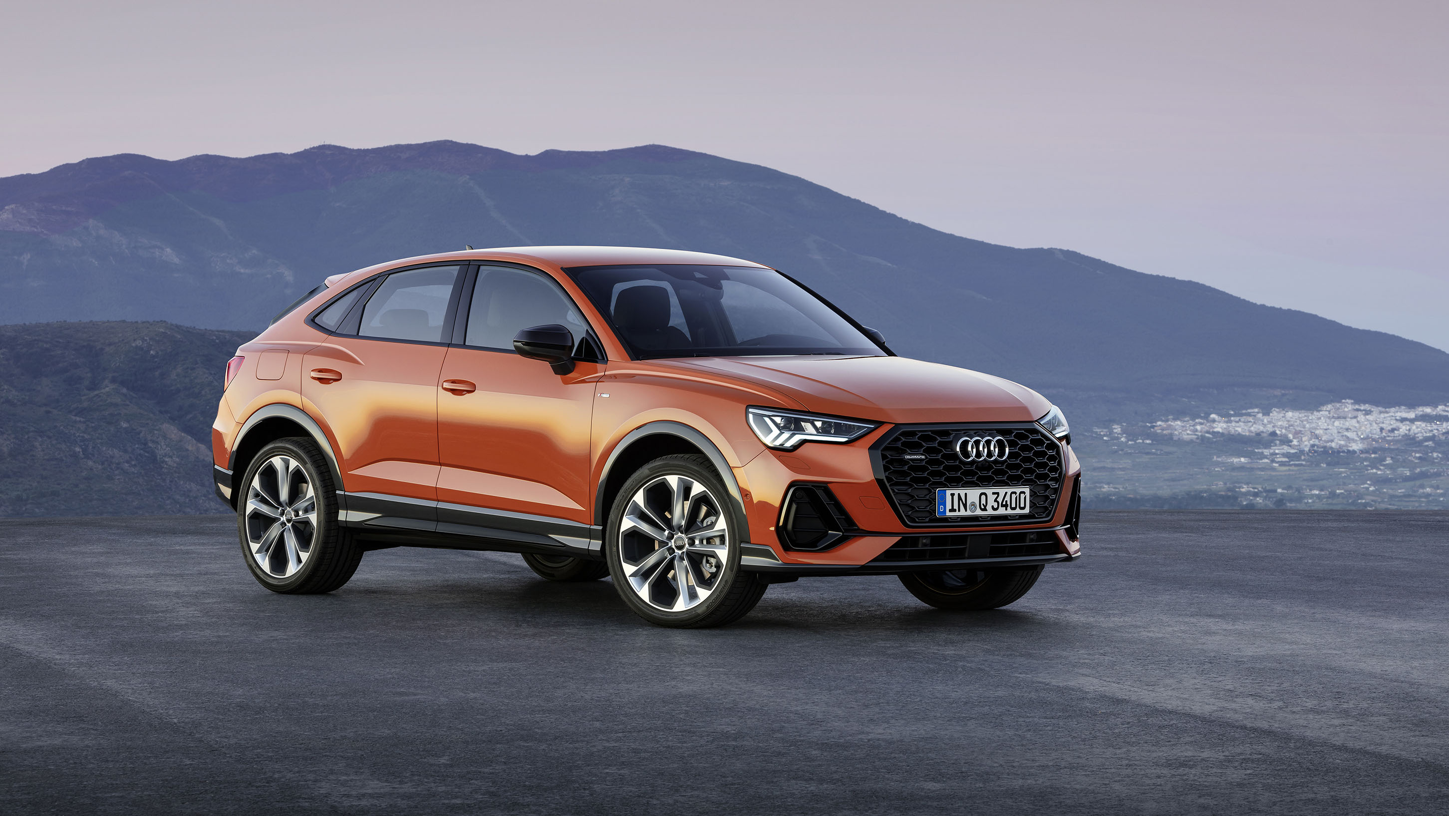 パワフル＆エレガント：Audi Q3 Sportback