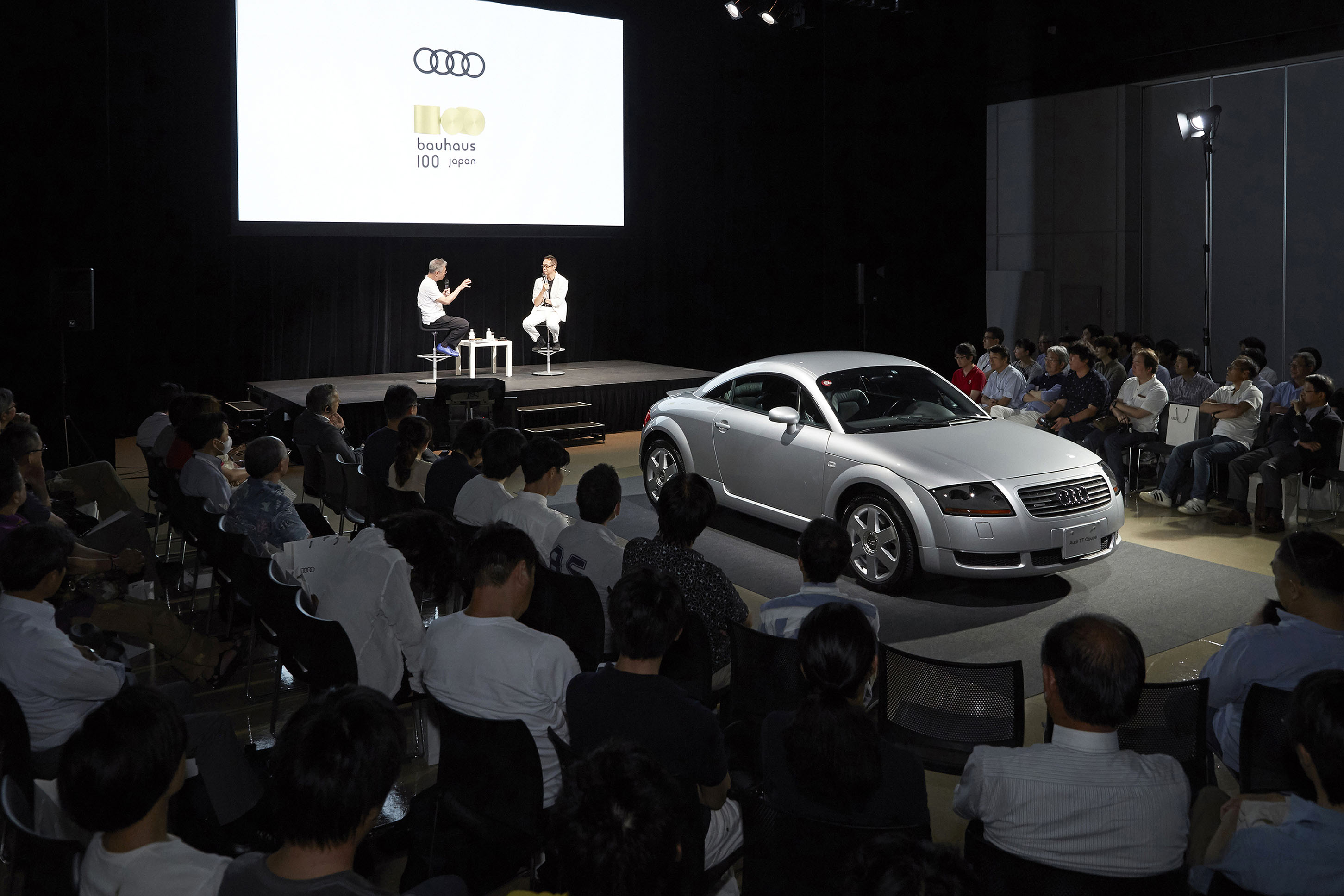 Audi TT 日本導入20周年記念 ”bauhaus 100 japan Talk Live”を開催