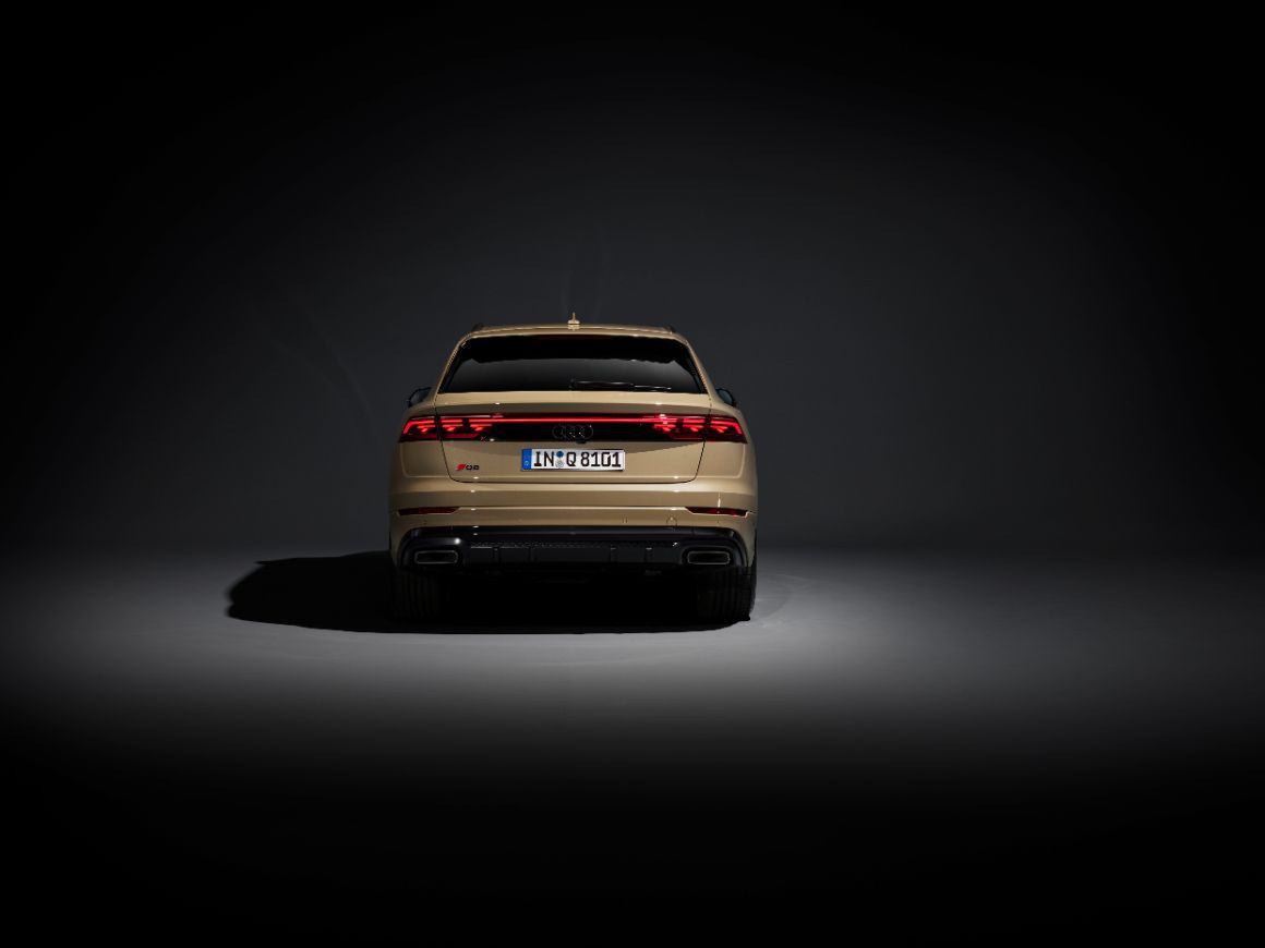 Audi Q8をアップグレード： 印象的なデザインと新しいライティング