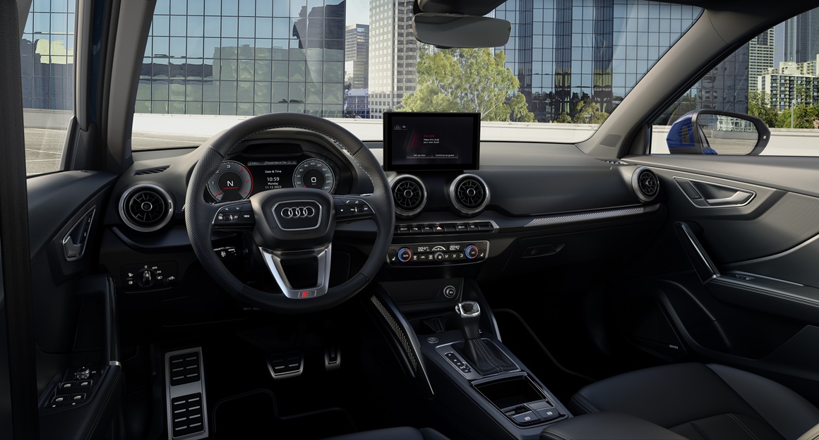 Audi Q2をアップデート： タッチスクリーンとアウディバーチャルコックピットを備えた新しいインフォテインメントシステムを採用