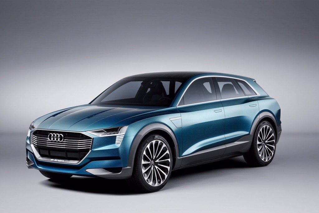 Audi e-tron quattro concept:妥協のないEV走行の歓び